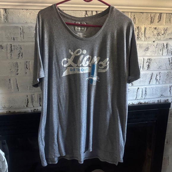 NFL Tops - NFL Lions Gray and Blue Short Sleeve Tee
